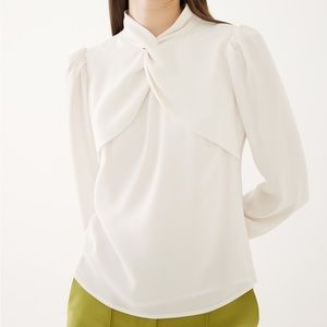 Anthropologie blouse in red and winter white. Made in Turkey size 4